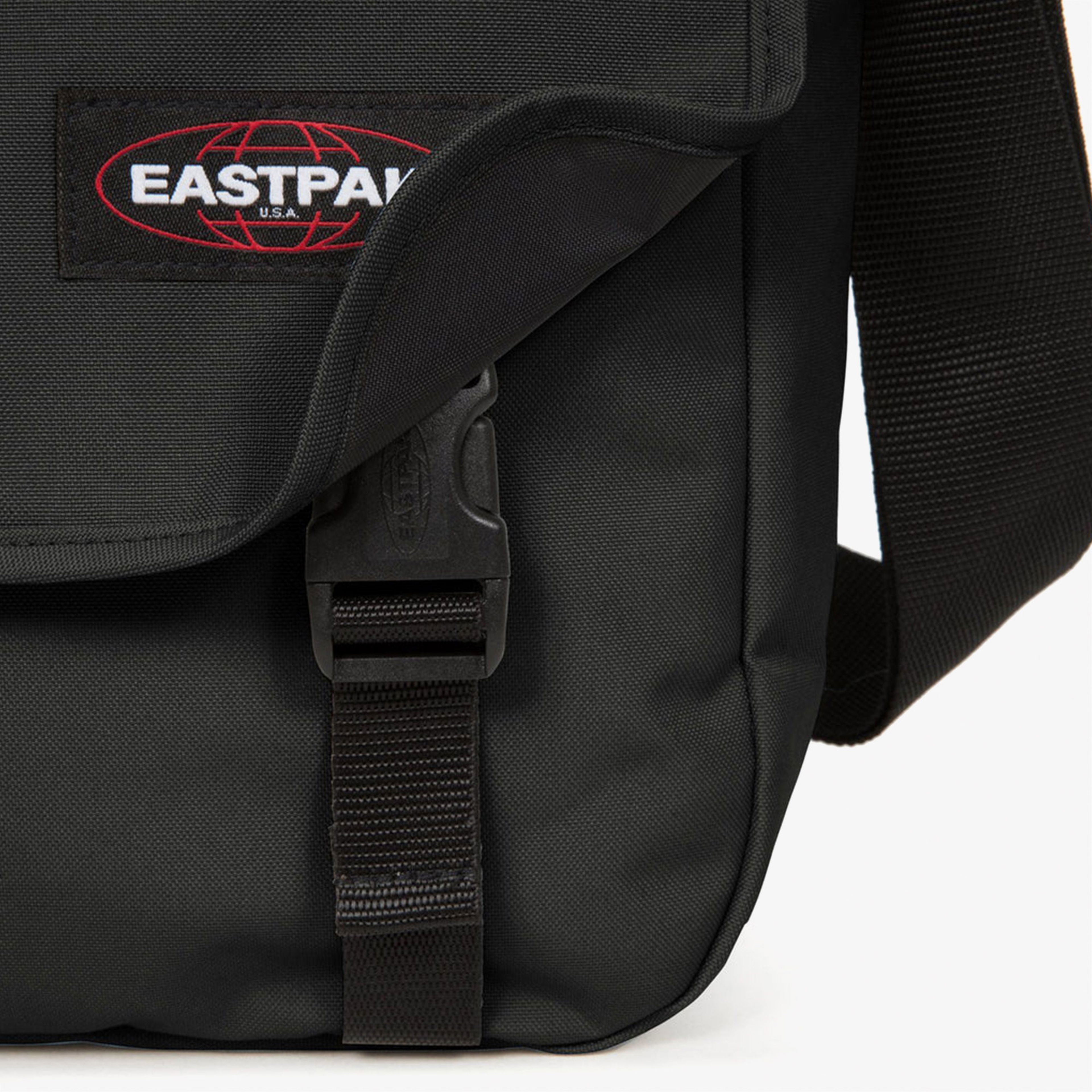 Eastpak Delegate + Unisex Siyah Omuz Çantası